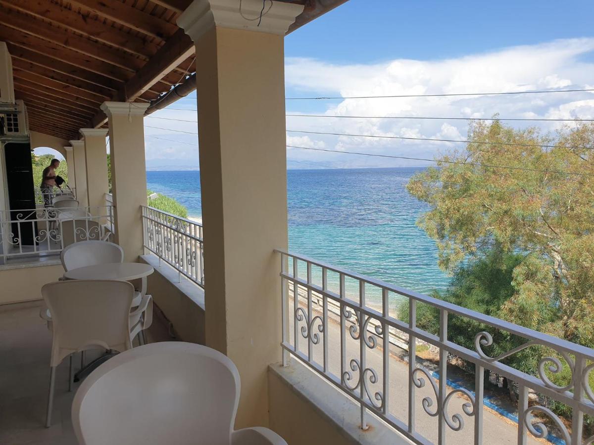 Ionian Mare Aparthotel Agios Ioannis Peristerion Exterior photo