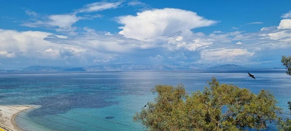 Ionian Mare Aparthotel Agios Ioannis Peristerion Exterior photo