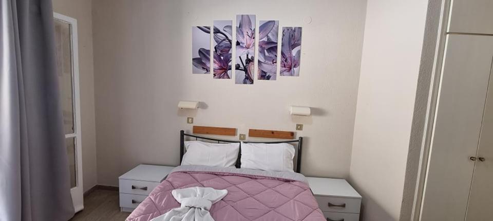 Ionian Mare Aparthotel Agios Ioannis Peristerion Exterior photo