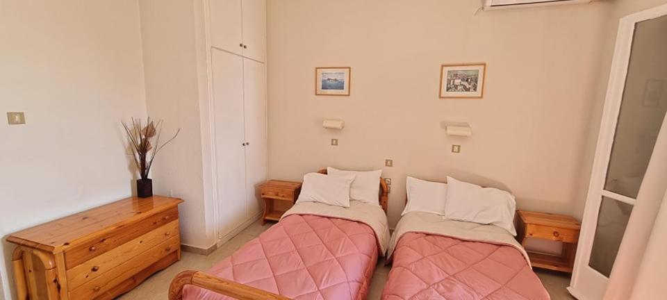 Ionian Mare Aparthotel Agios Ioannis Peristerion Exterior photo